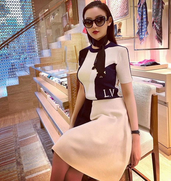 chuyen showbiz: ngoc lan chuc chong cu som lay vo trong ngay valentine hinh 5