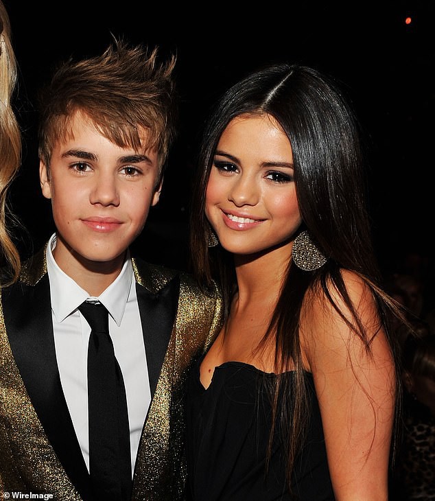 justin bieber thu nhan "qua lieu linh" khi hen ho selena gomez hinh 1
