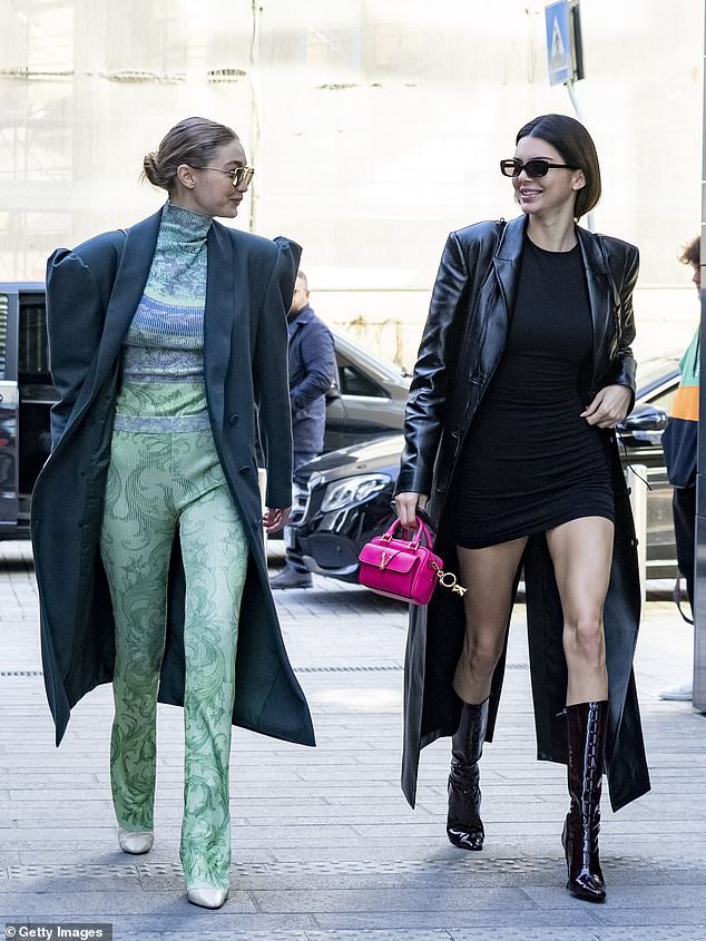 kendall jenner xinh dep ra pho di dao cung ban than gigi hadid o y hinh 1