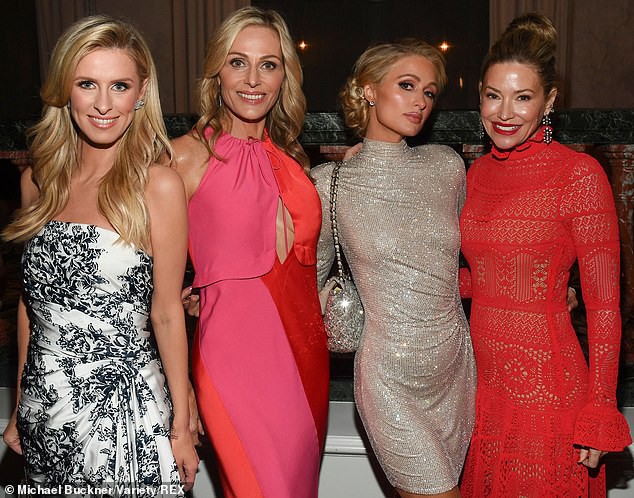 paris hilton dep kieu ky, bat ngo trai long ve tinh moi tai su kien hinh 6
