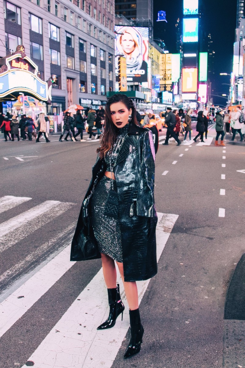 minh tu lai tiep tuc tung bo anh street style sanh dieu tai new york hinh 9