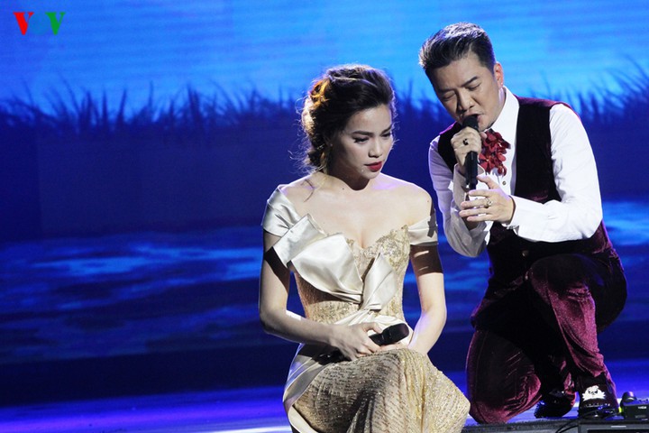 dien vien lan san lam ca si: thanh, bai hen xui hinh 2