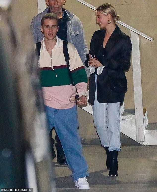 justin bieber cat toc dien trai sanh doi cung vo xinh dep tai khu nha tho hinh 9