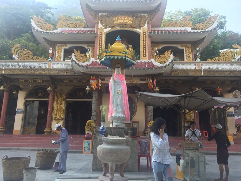 cac co so ton giao tai tay ninh chap hanh khong tap trung dong nguoi hinh 1