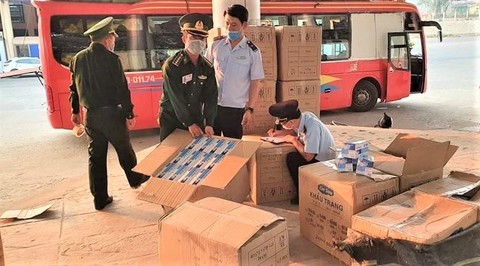 64.700 khau trang y te bi bat giu tai quang tri duoc su dung de phong chong dich hinh 1