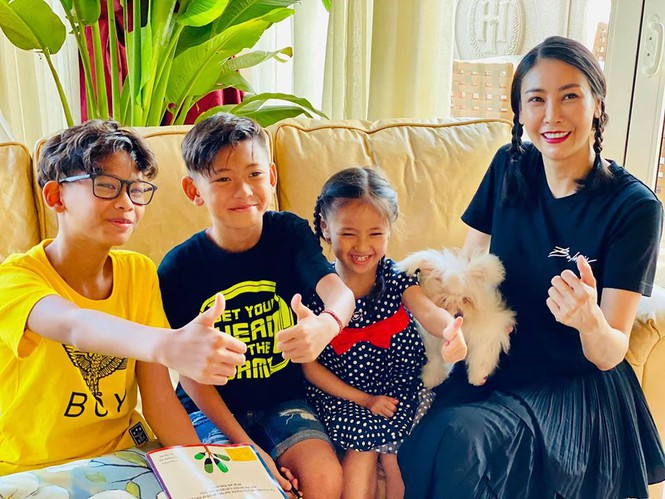 chuyen showbiz: khanh thi va chong tre "to" tat xau cua nhau khi o nha hinh 8