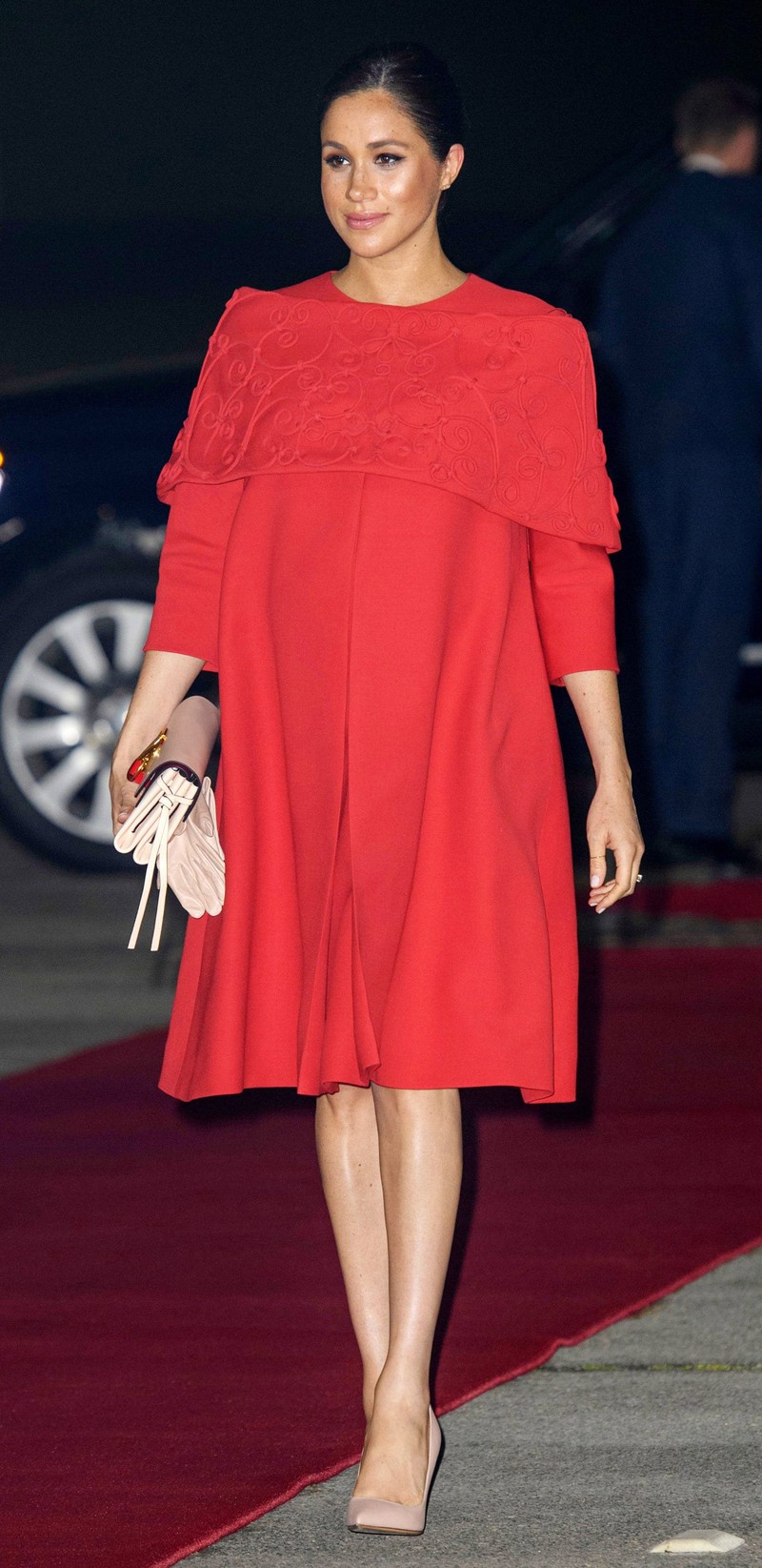 nhung bo vay dep nhat cua meghan markle khi con la thanh vien hoang gia hinh 15
