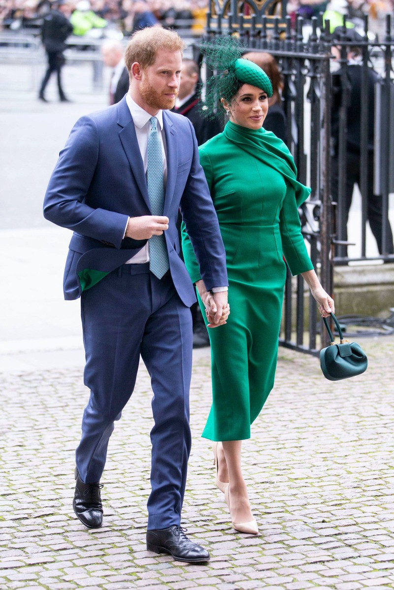nhung bo vay dep nhat cua meghan markle khi con la thanh vien hoang gia hinh 22