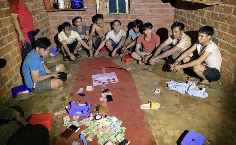 cong an gia lai triet pha nhieu soi bac trong thoi gian cach ly xa hoi hinh 1