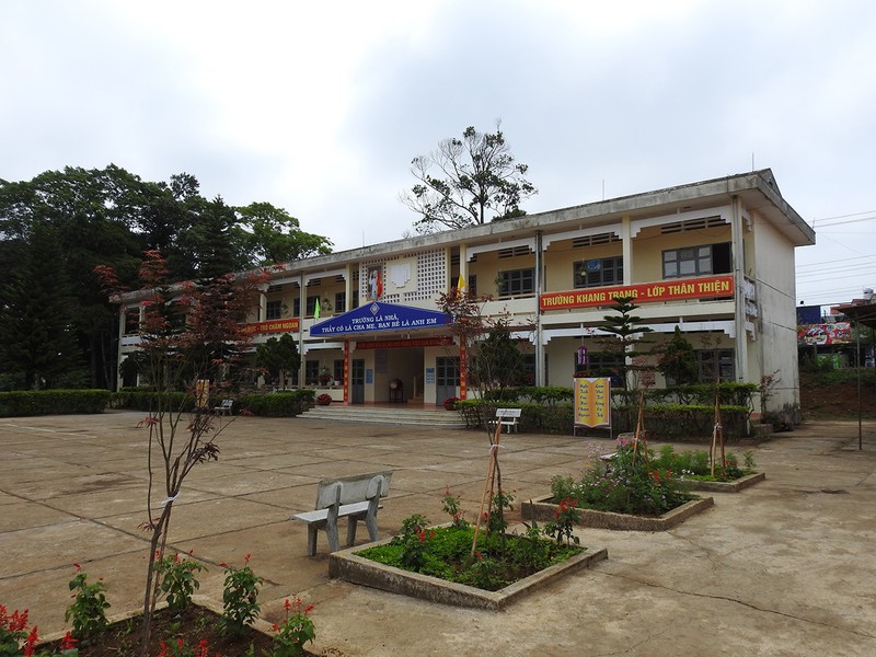 gian nan ket noi co tro trong mua dich covid-19 o vung xa kon tum hinh 3