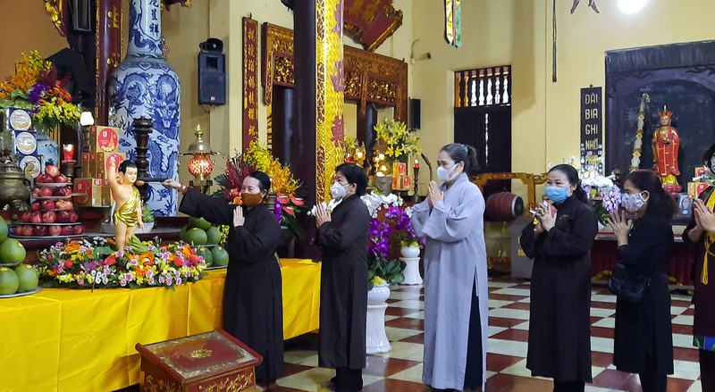 phat dan 2020: tang ni, phat tu dong thuan phong chong covid-19 hinh 3