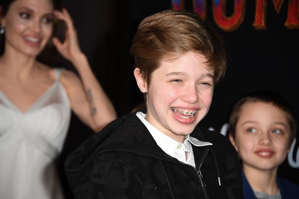 con gai angelina jolie muon duoc goi vo cu cua bo brad pitt la me hinh 1