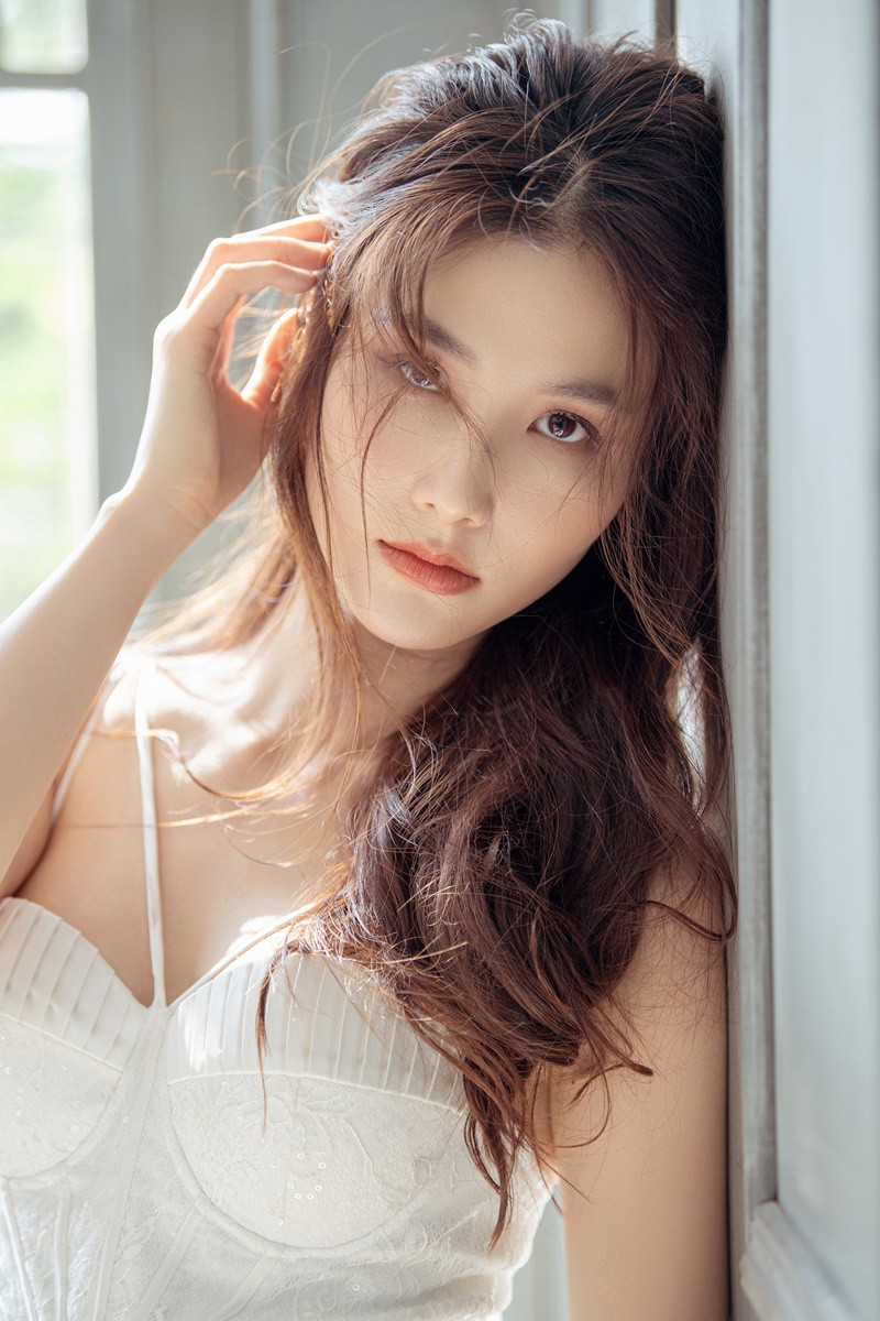 diem my 9x khoe sac cung dan my nhan "tinh yeu va tham vong" hinh 15