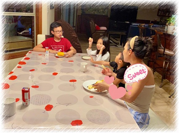 chuyen showbiz: hoa hau dang thu thao da ha sinh quy tu nang 3,5 kg hinh 5