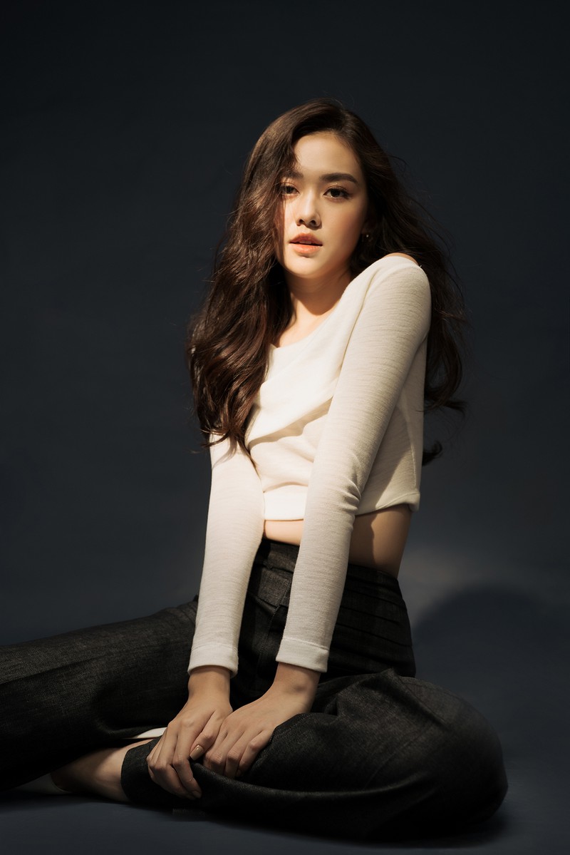 a hau tuong san ngot ngao trong bo anh mung sinh nhat tuoi 20 hinh 17