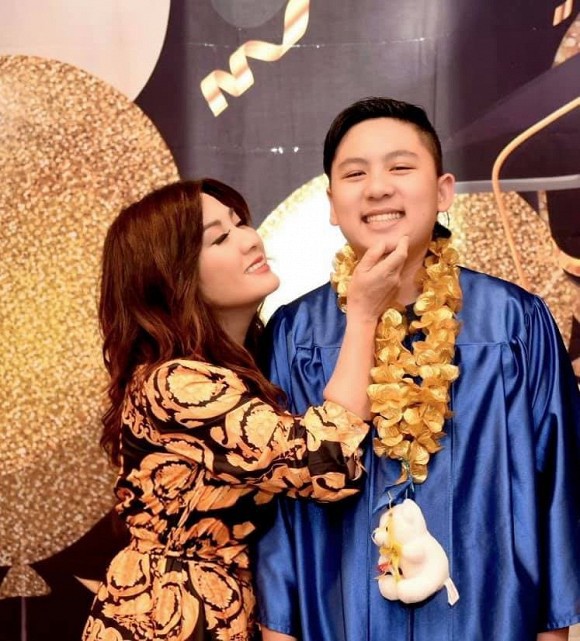chuyen showbiz: chong cu ngoc lan bi tai nan tren phim truong hinh 5