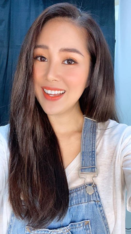 chuyen showbiz: khanh thi ngot ngao hon chong tre giua vuon hoa hong hinh 5