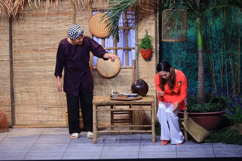 bi thanh thuy "dot nha", truong giang dem nha phuong ra de "de doa" hinh 3