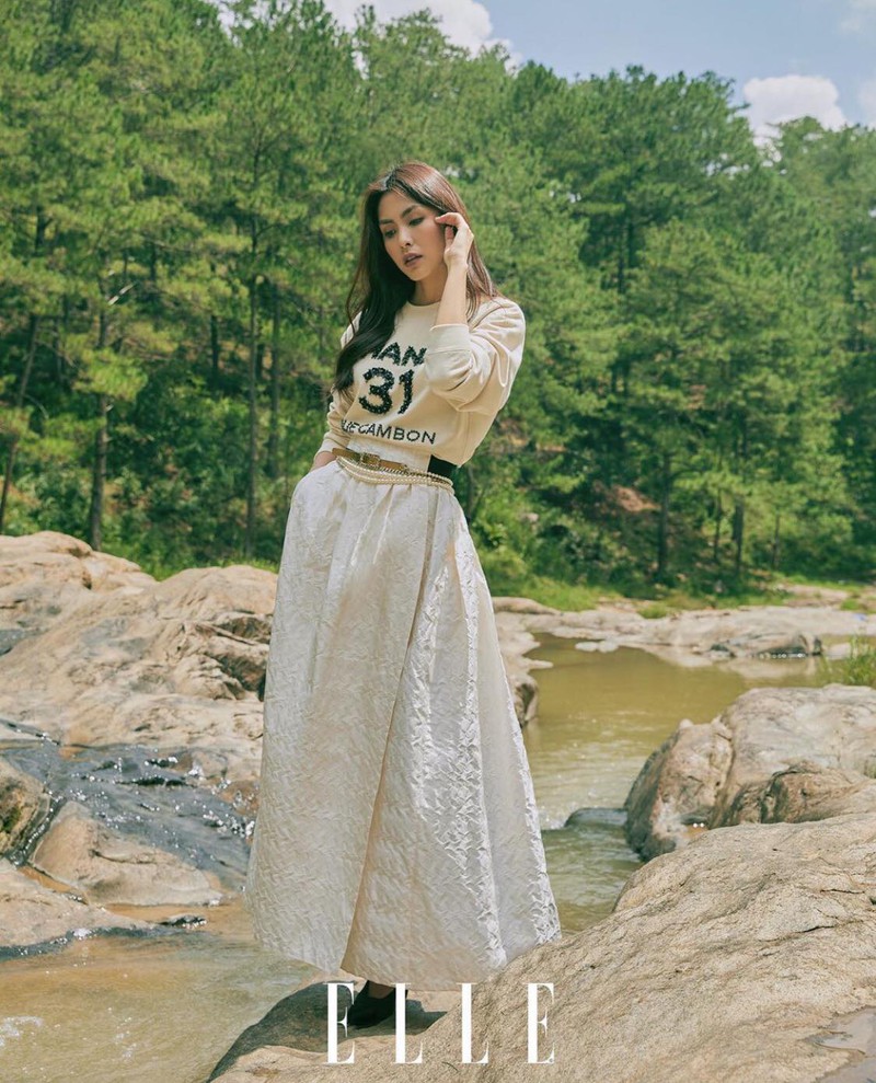 than thai sang chanh cua tang thanh ha tren bia tap chi hinh 5