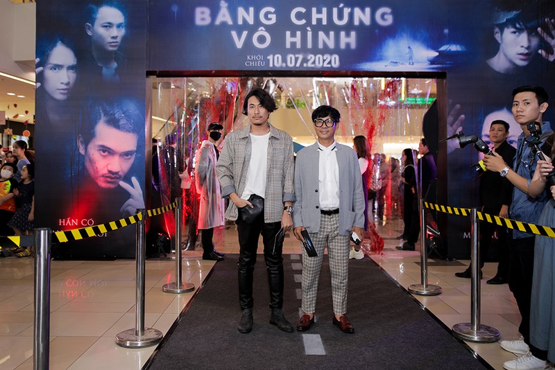 ai phuong bat ngo khoe giong hat tai cong chieu "bang chung vo hinh" hinh 11
