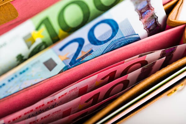 10 bi kip giup ban tranh bi moc tui khi du lich chau au hinh 4