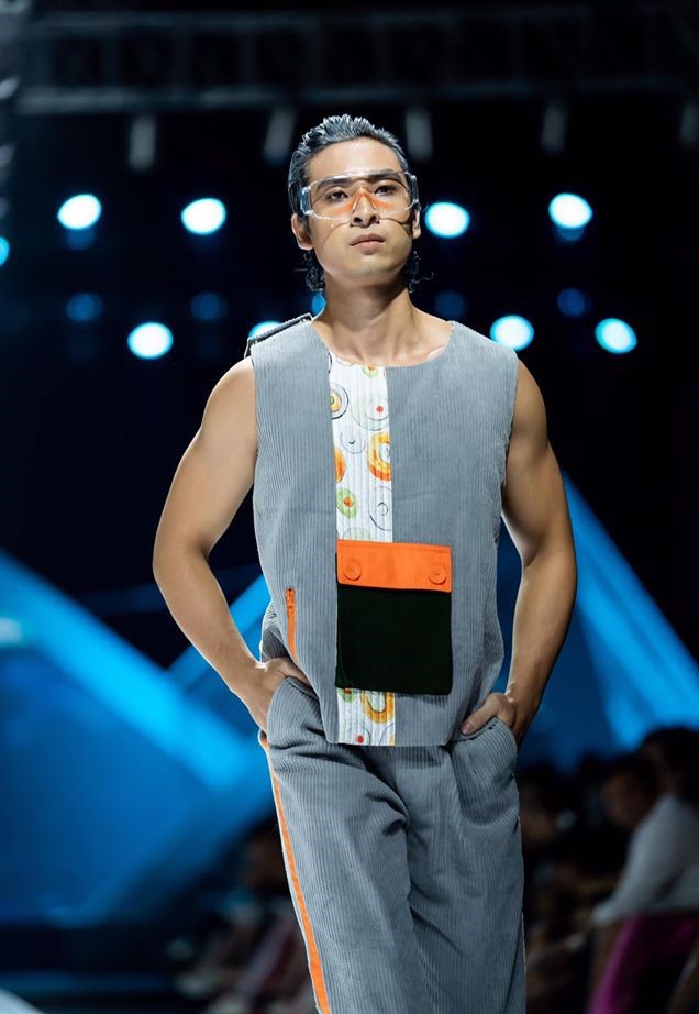 anh vu: me khoc, chi gai ngat khi biet toi ung thu giai doan 4 hinh 3