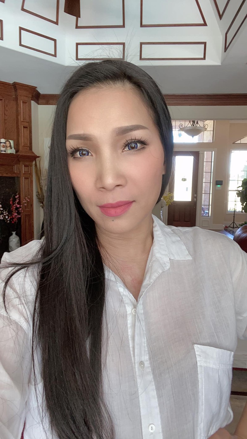 chuyen showbiz: ho ngoc ha xinh dep, tinh cam ben kim ly tai que nha hinh 3