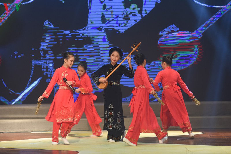 lien hoan giai dieu son ca: san choi nghe thuat dich thuc cho thieu nhi hinh 2