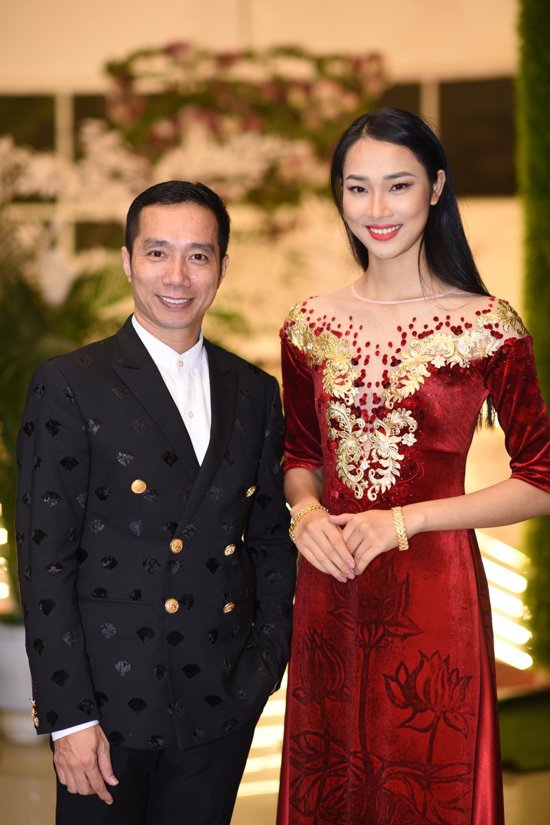 ntk do trinh hoai nam: "nen ton trong moi quan diem, y kien ve ao dai" hinh 1