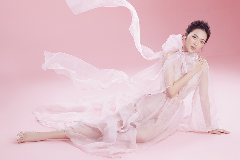 diep bao ngoc cuc "banh beo" trong bo anh mung sinh nhat hinh 1
