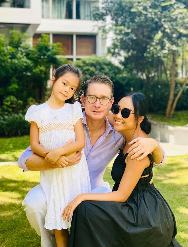 nhung em be 'ngam thia vang' o showbiz viet hinh 5