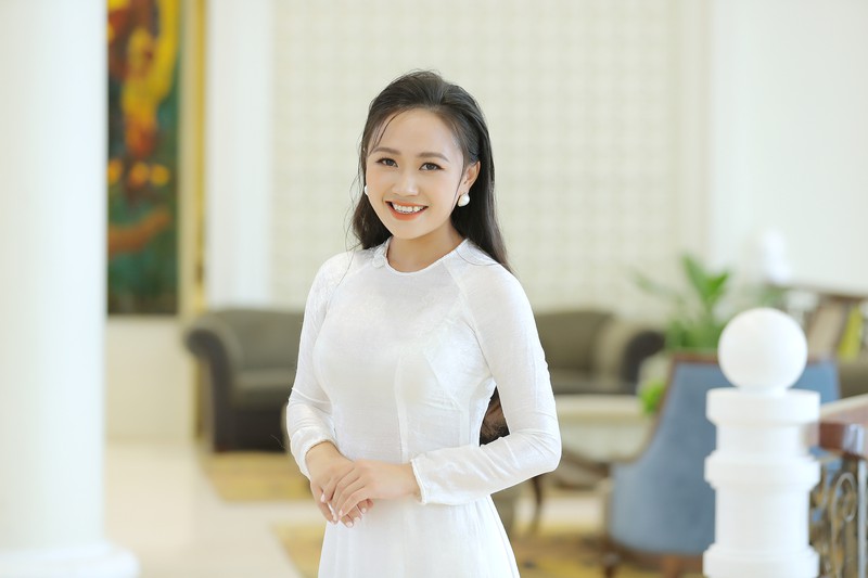 "sao mai" phuong thanh hat ve bac bang tinh cam cua nguoi con xu nghe hinh 1