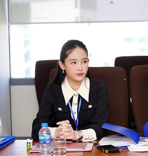 le au ngan anh hinh 2