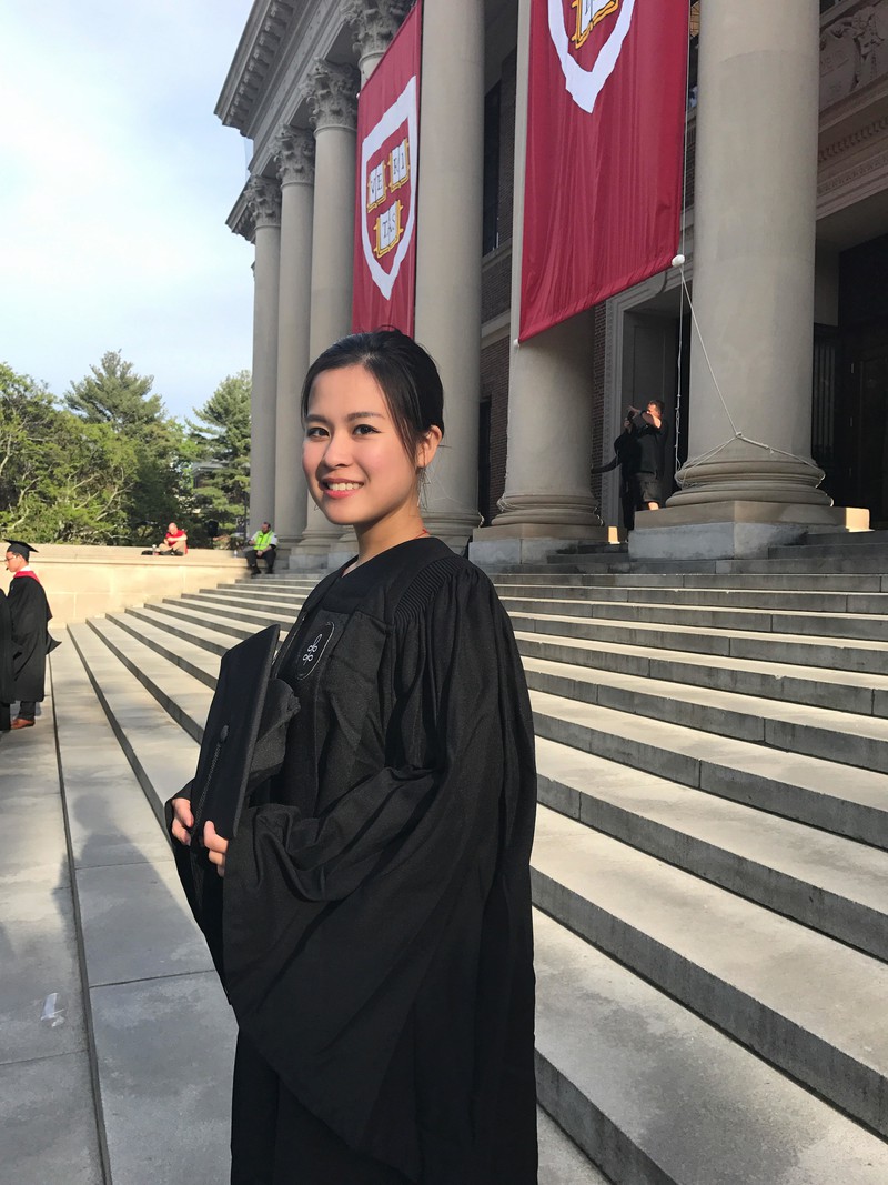 Những 'bí mật' của nữ bác sĩ có 2 con giành học bổng Harvard
