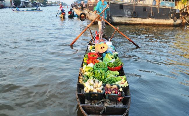 kham pha 5 khu cho noi nuc tieng viet nam hinh 14