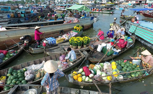 kham pha 5 khu cho noi nuc tieng viet nam hinh 3
