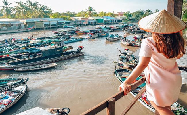 kham pha 5 khu cho noi nuc tieng viet nam hinh 7