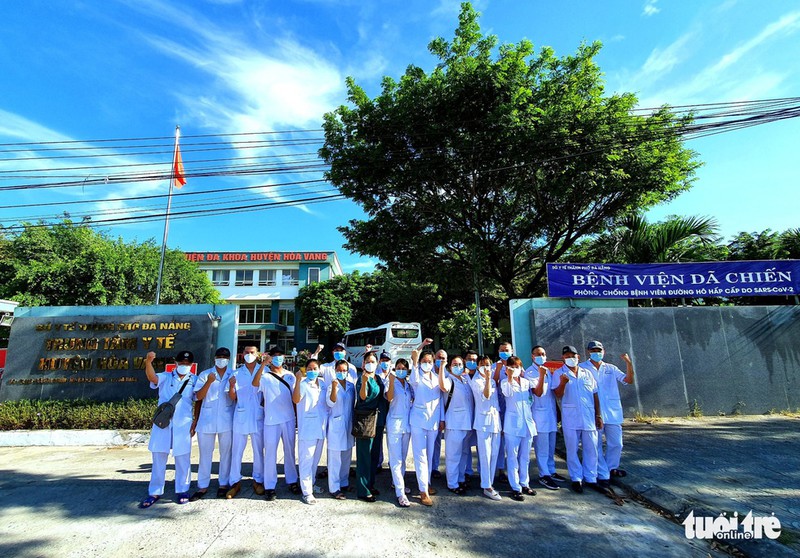 nam y, bac si tp hai phong dong loat... cao troc truoc khi vao tam dich da nang hinh 4