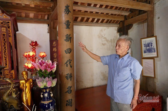 chuyen la trong ngoi nha go hon 100 tuoi o ha nam hinh 1