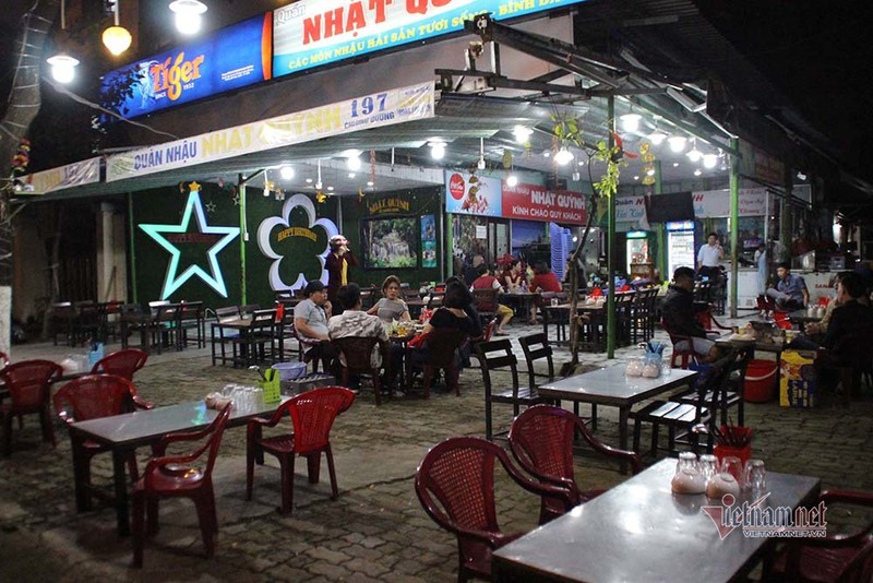 cac quan nhau o da nang roi vao canh diu hiu, vang khach sau nghi dinh 100 hinh 1