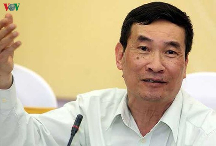 cho hoc sinh nghi 4 ky/nam: can nghien cuu ky, khong nen noi ngau hung hinh 1
