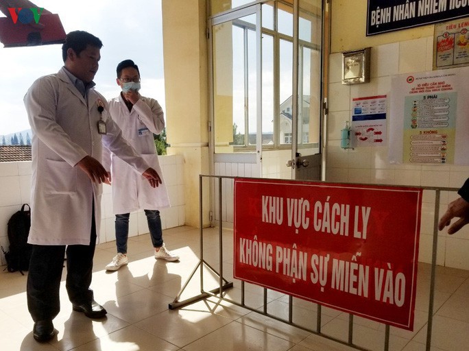 1 truong hop tai kien giang xet nghiem lai am tinh voi sars-cov-2 hinh 1
