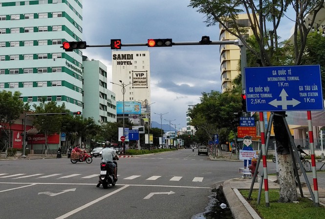 pho vang do cach ly, dan van nghiem tuc dung den do hinh 1