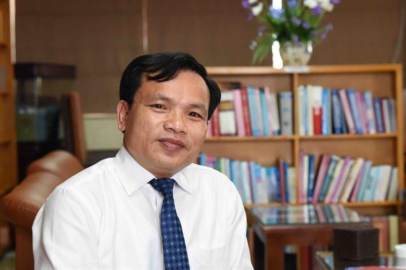 dang thi tot nghiep thpt, phat hien truong hop nghi nhiem covid-19 phai lam gi? hinh 1
