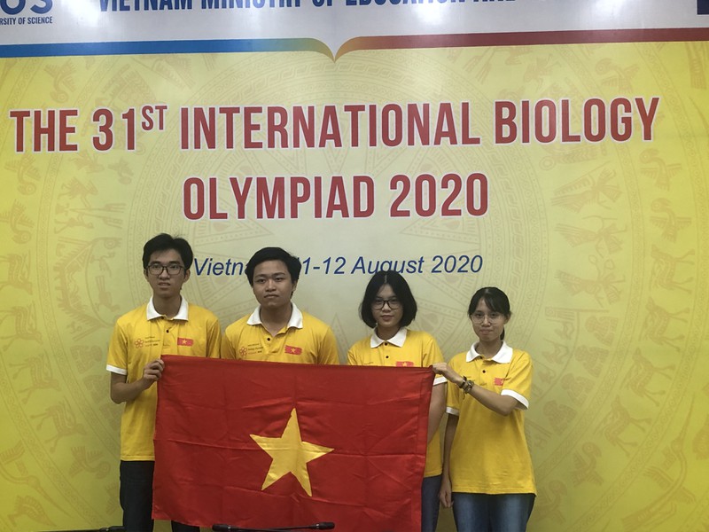 4/4 hoc sinh viet nam doat giai tai olympic sinh hoc quoc te hinh 1
