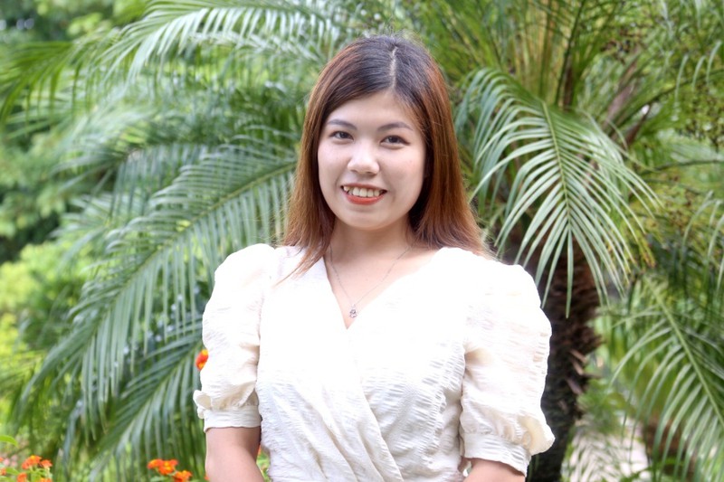 nu thu khoa dat 4.0/4.0 dh ngoai thuong: "tuoi tre khong nen qua an toan" hinh 1