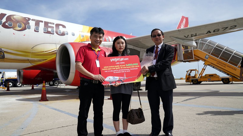 vietjet co tan suat khai thac nhieu nhat tai cang hang khong quoc te cam ranh hinh 2