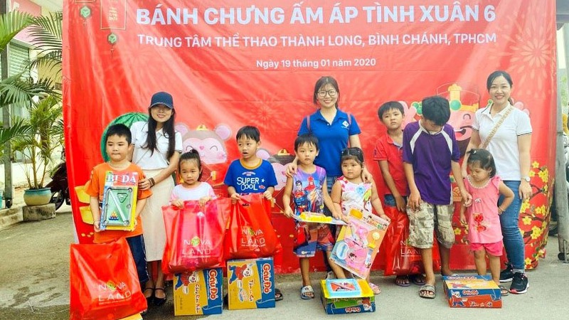 novaland mang tet tron ven du day va am ap den nhieu ho gia dinh hinh 1