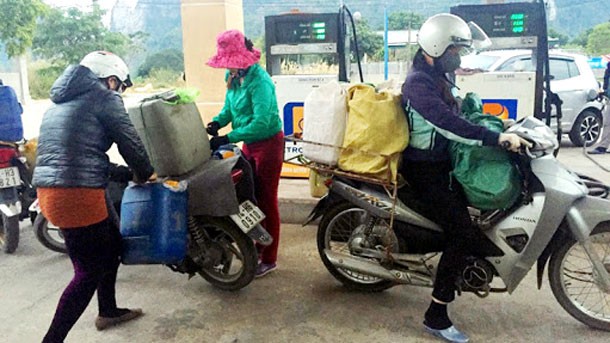gam giu xang dau nguy hiem den tinh mang hinh 1