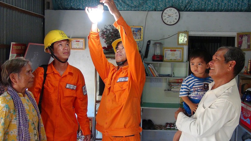 giam 10% gia dien sinh hoat, san xuat kinh doanh dich vu trong dich covid-19 hinh 1